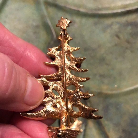 EUC Christmas pins - Picture 5 of 5